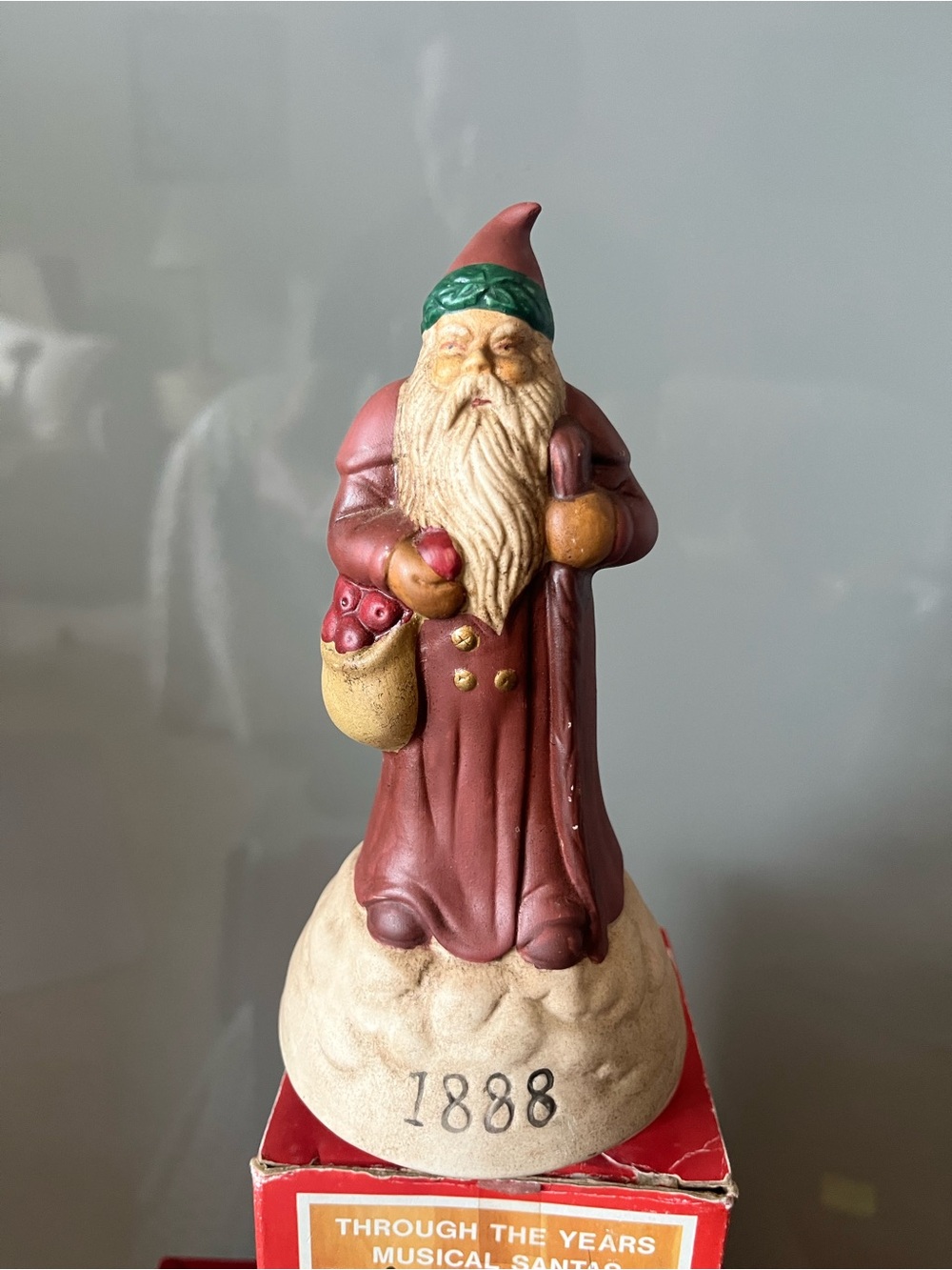 Vintage-Style Red Santa Figurine with Green Hat  music box Holiday Home 219